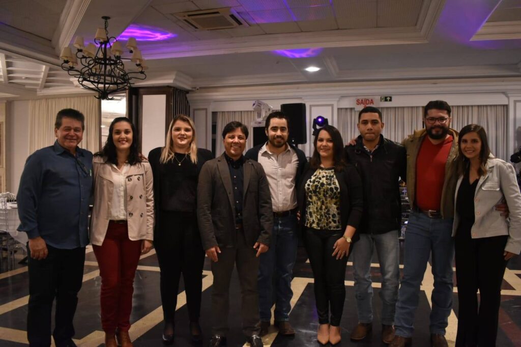 67874170_644100396073987_1693120453620531200_n