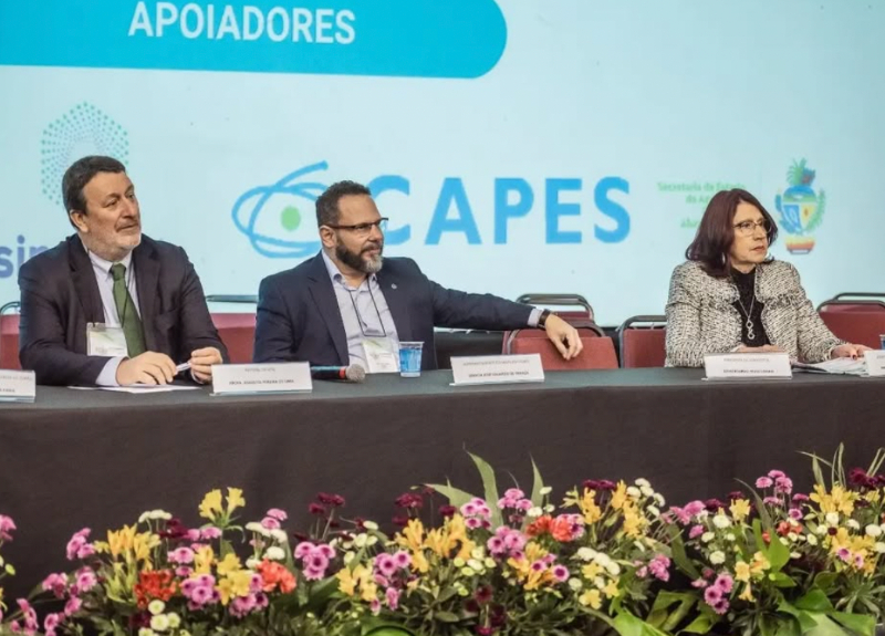 Captura de Tela 2025-04-19 às 09.39.09